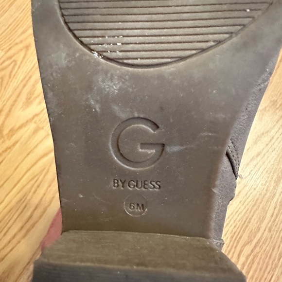 Guess Soft Leather Boots - Picture 4 of 4